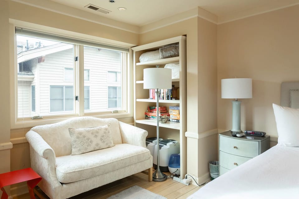 Furniture, Indoors, Living Room, Room, Lamp