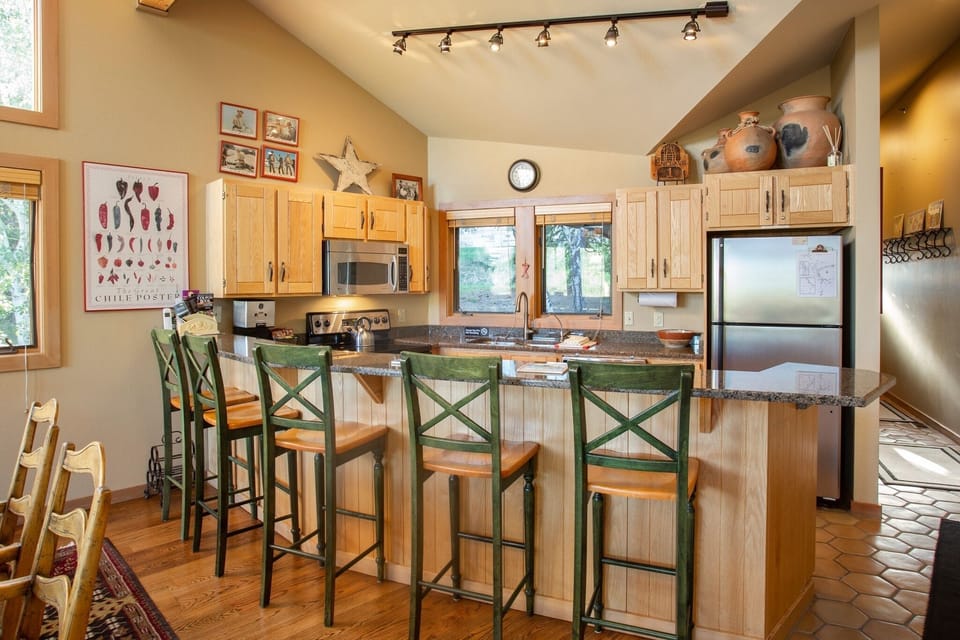Room, Indoors, Kitchen Island, Hardwood, Furniture