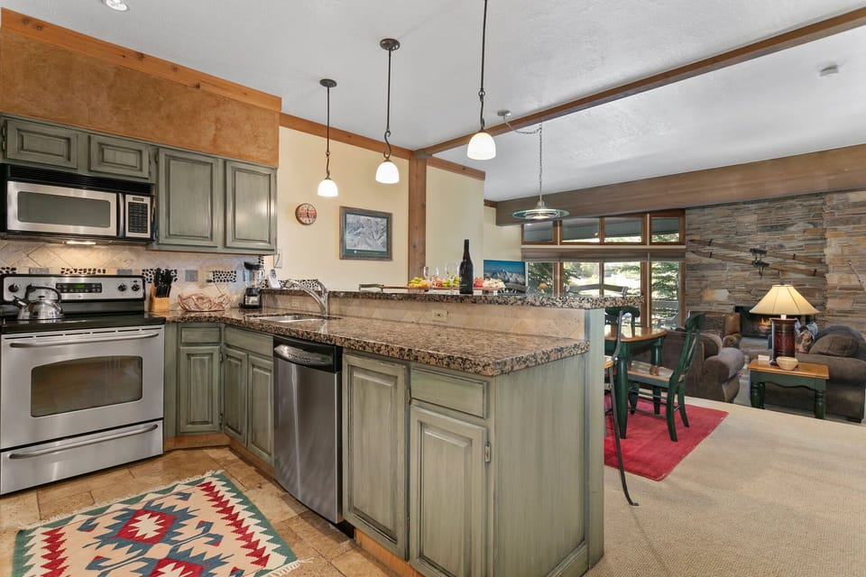 Indoors, Home Decor, Kitchen, Microwave, Oven