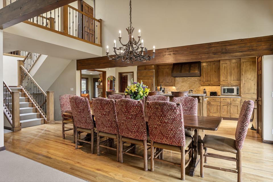 Dining Room, Dining Table, Table, Indoors, Furniture