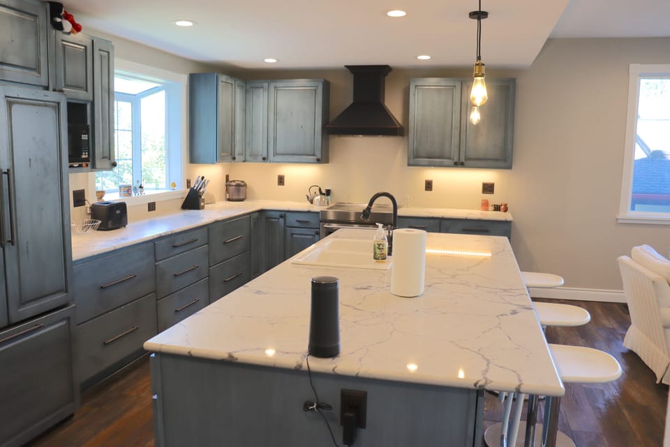 Large & fully equipped kitchen
