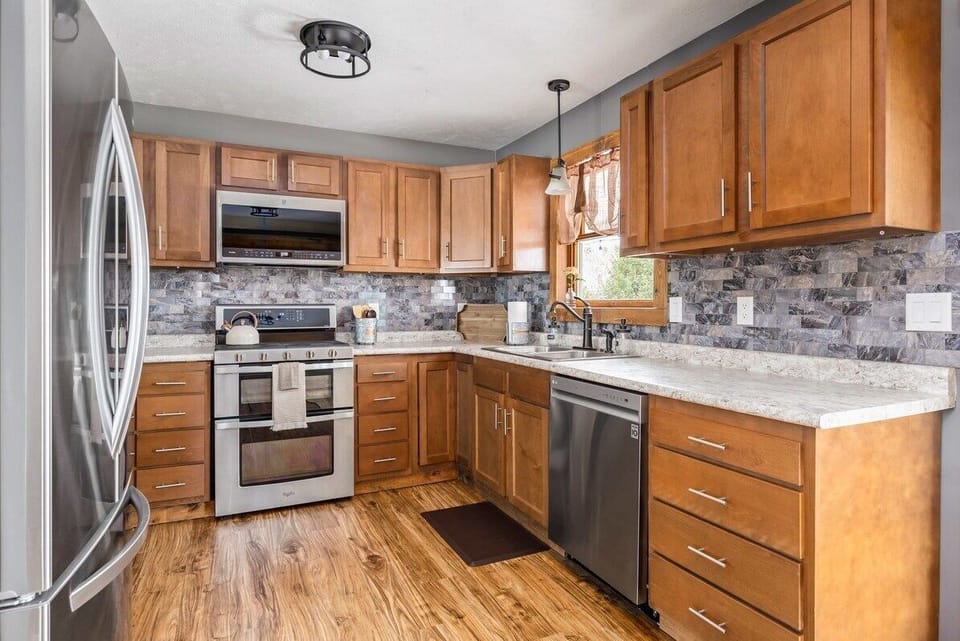 Spacious Kitchen with Room to Cook