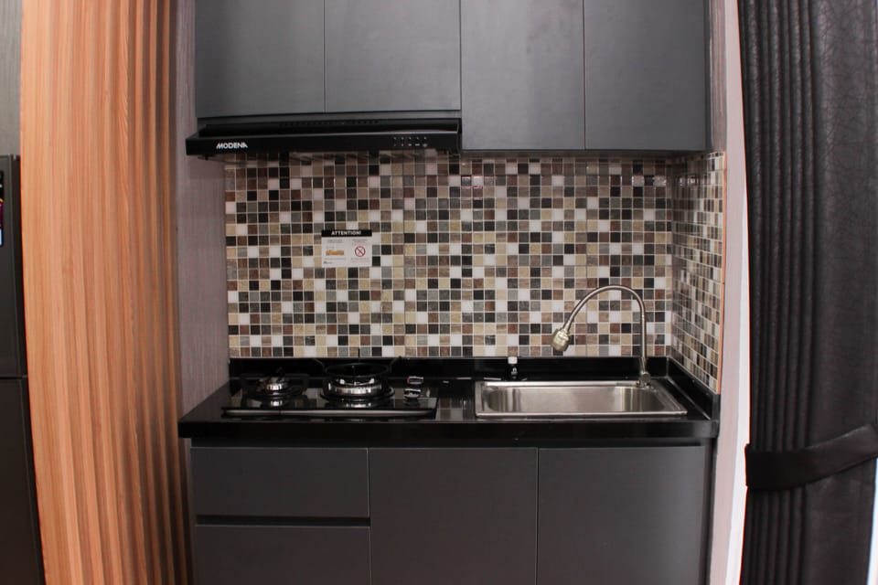 Apartment, 2 Bedrooms | Private kitchen | Fridge, stovetop, cookware/dishes/utensils