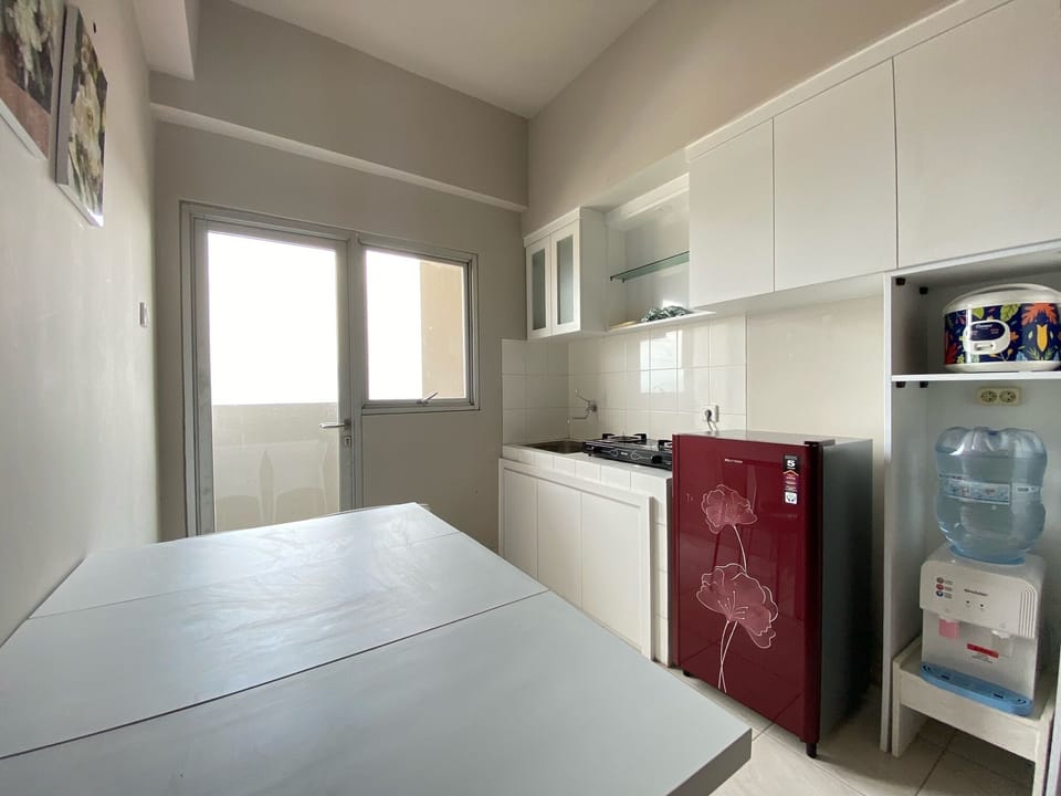 Apartment, 2 Bedrooms | Private kitchen | Fridge, stovetop, cookware/dishes/utensils