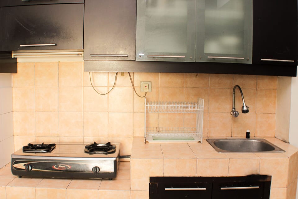 Apartment, 2 Bedrooms | Private kitchen | Fridge, stovetop, cookware/dishes/utensils