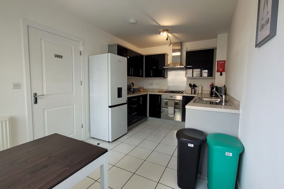 Comfort House | Private kitchen | Fridge, oven, stovetop, dishwasher