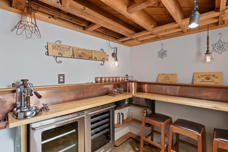 Custom Wine Bar