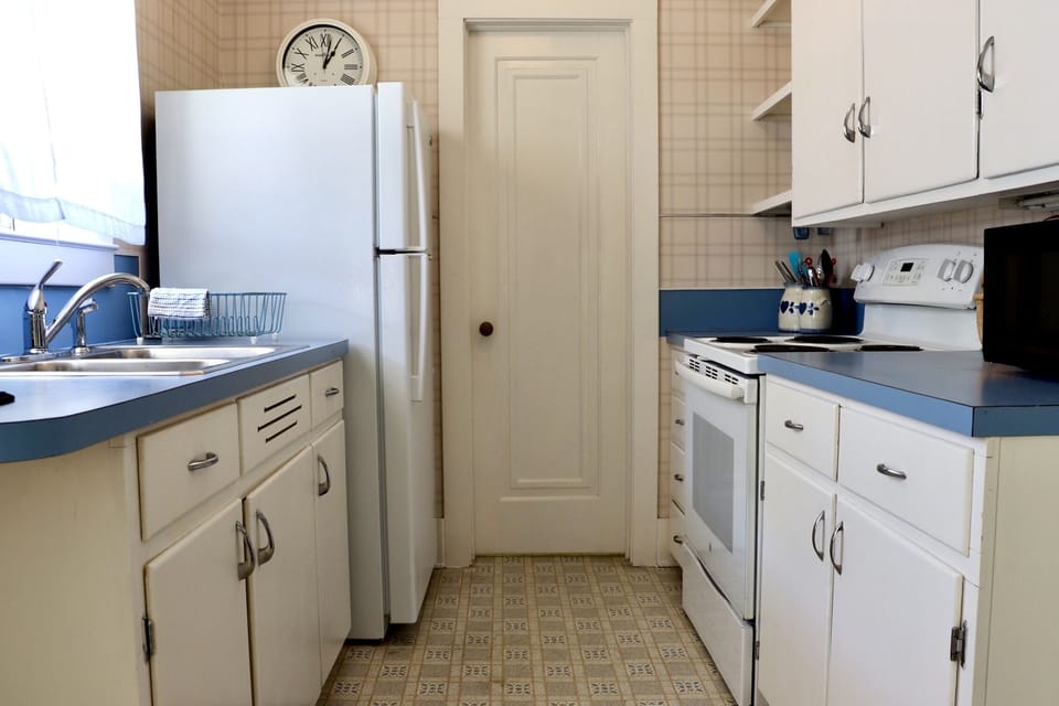 Upstairs kitchen