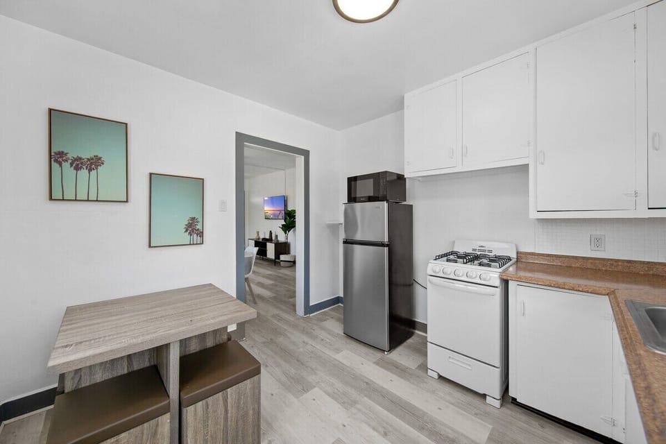 Fully equipped kitchen