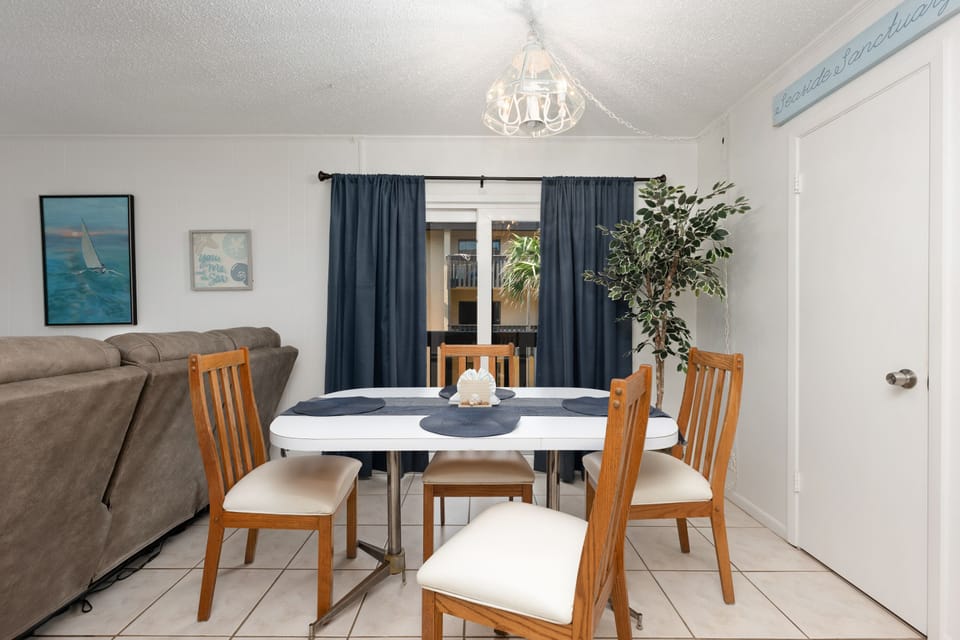 Spacious dinning table for your family