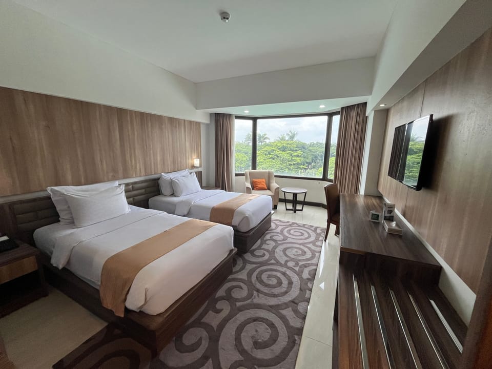 Super Deluxe Twin | Desk, laptop workspace, free WiFi, bed sheets