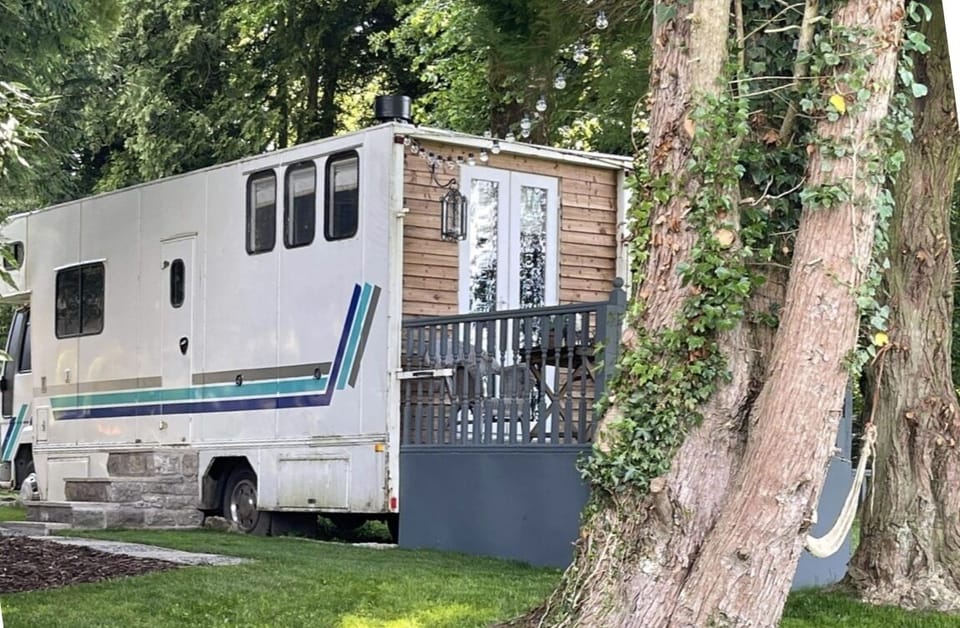 Cabin | Exterior