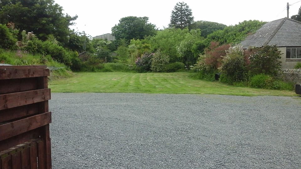 House | Property grounds