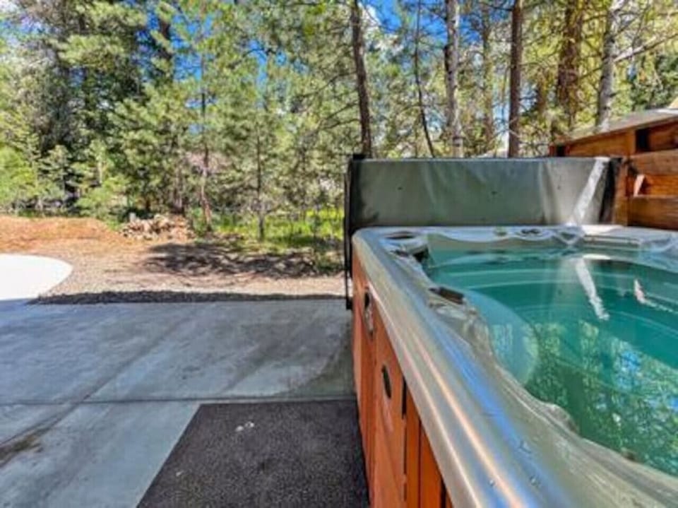 Hot Tub