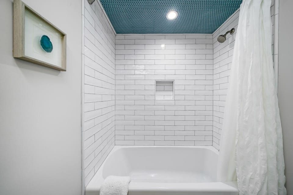 Oversized tub/shower combo