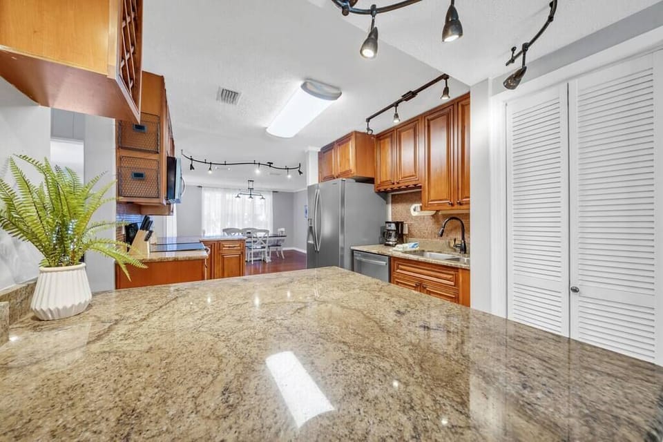 Plenty of room for entertaining 