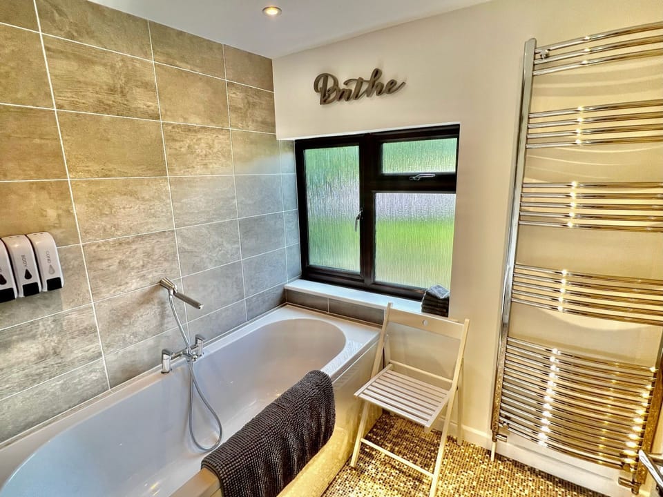 Arniss Farmhouse Family Bathroom First Floor
