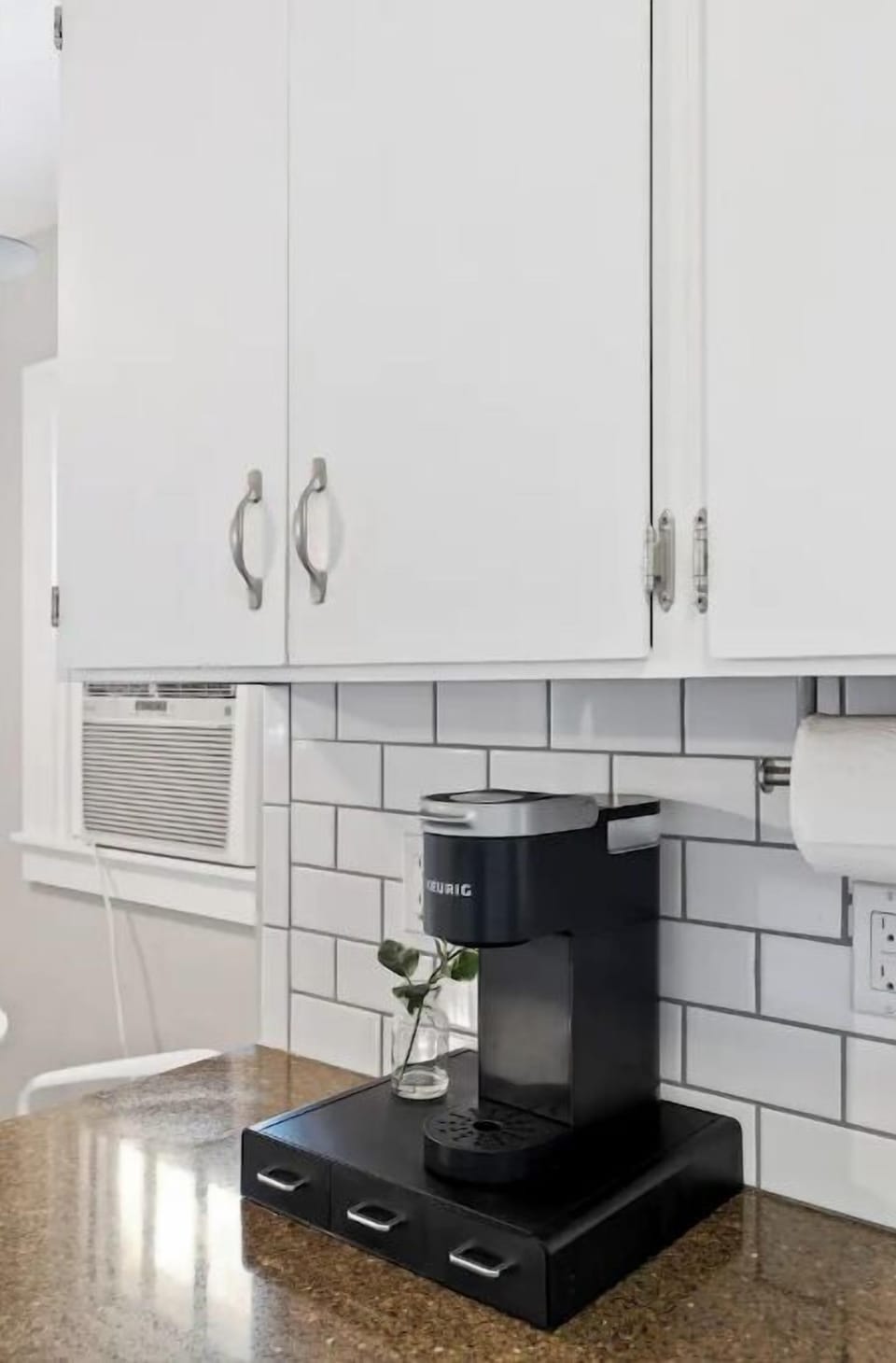 K-cups and cream provided 