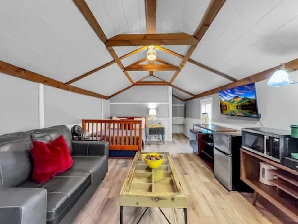 Ski Wing | Garden view