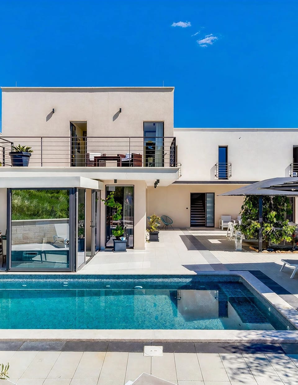 Villa Esse - Four Bedroom Villa, Sleeps 8 Villa in Podstrana