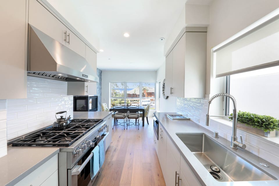 Fully stocked kitchen will all-new appliances, Nespresso