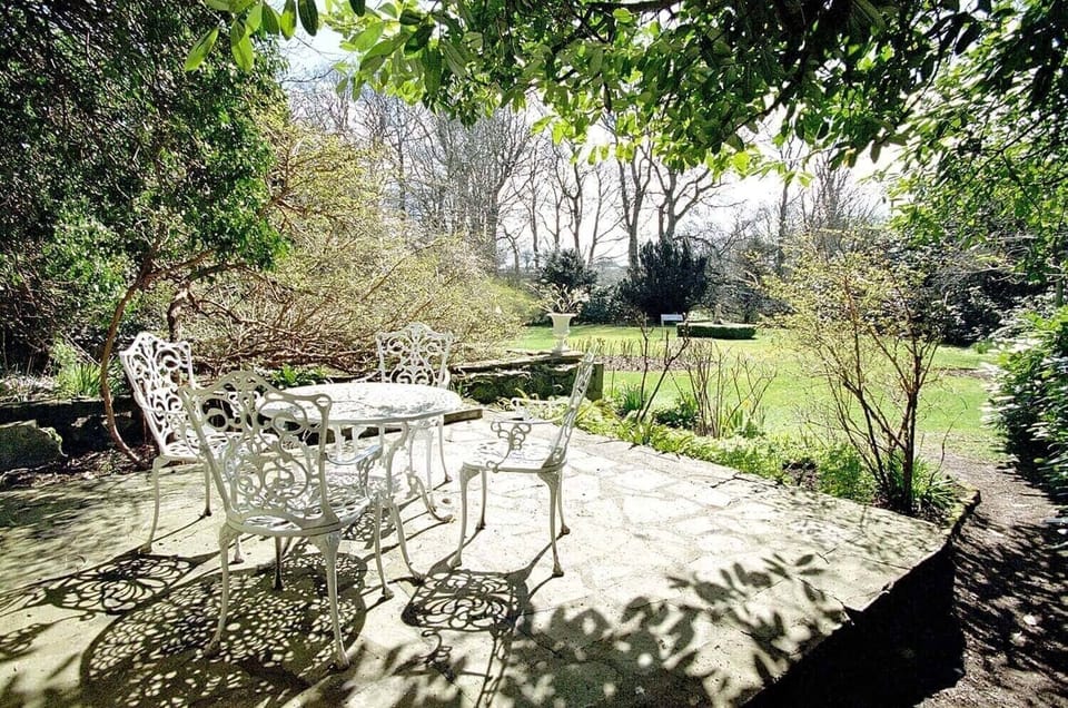 Cottage | Outdoor dining