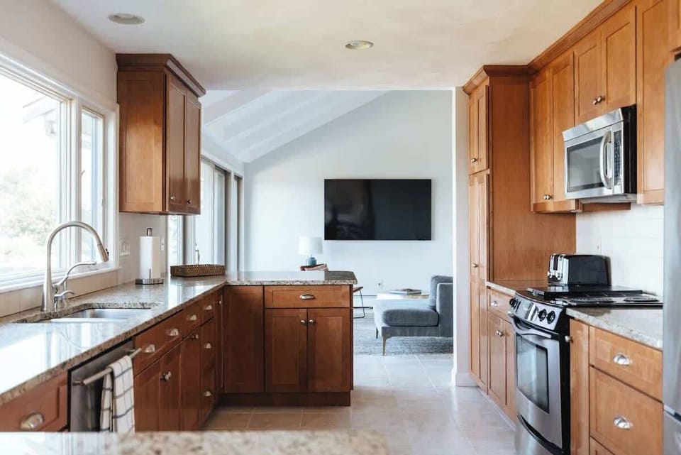 Large, open, fully equipped modern kitchen