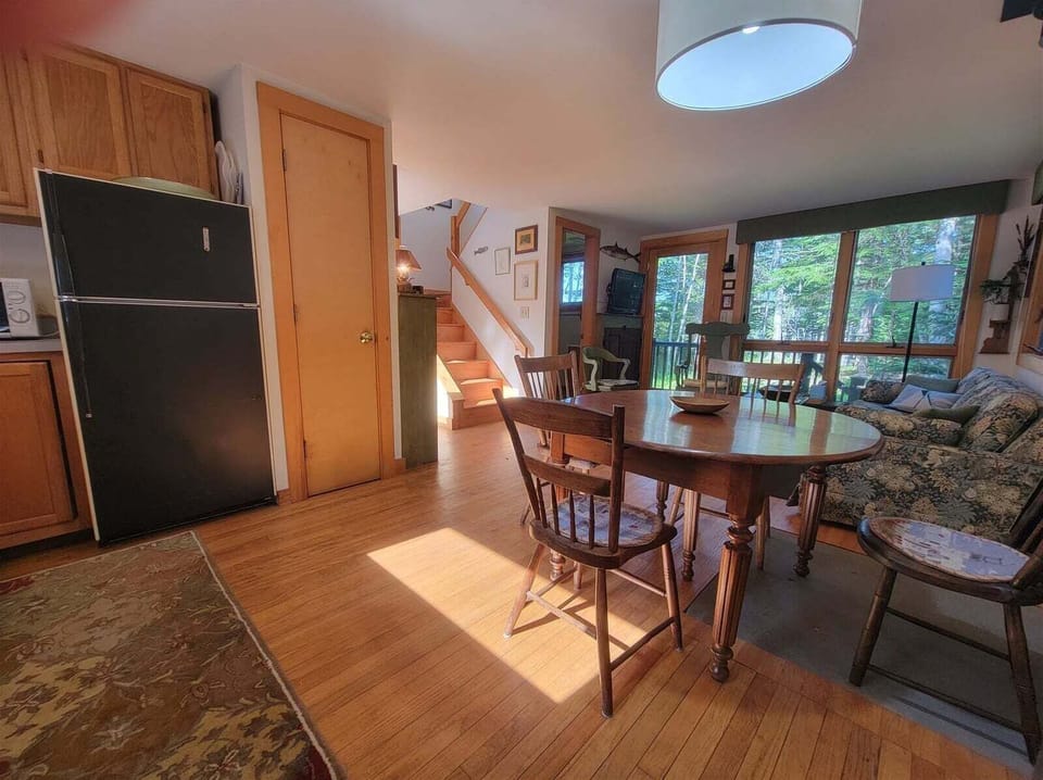Another view of Flow`s main room from kitchen