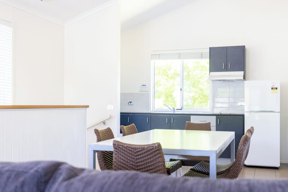 2 Bedroom Townhouse | Private kitchen