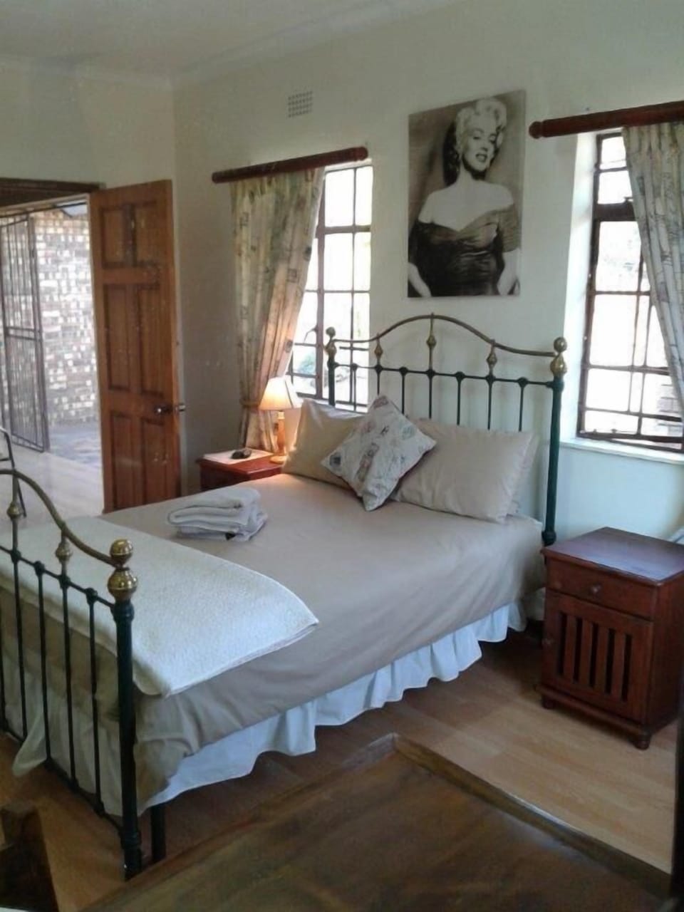 Standard Double Room | Minibar, in-room safe, desk, WiFi (free)