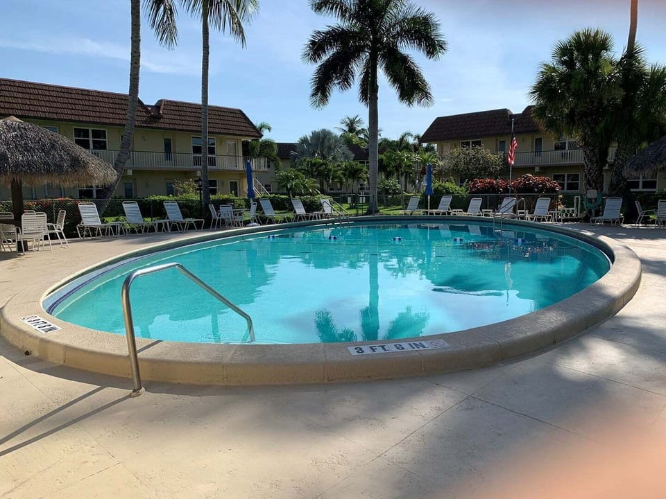 Pool View 2