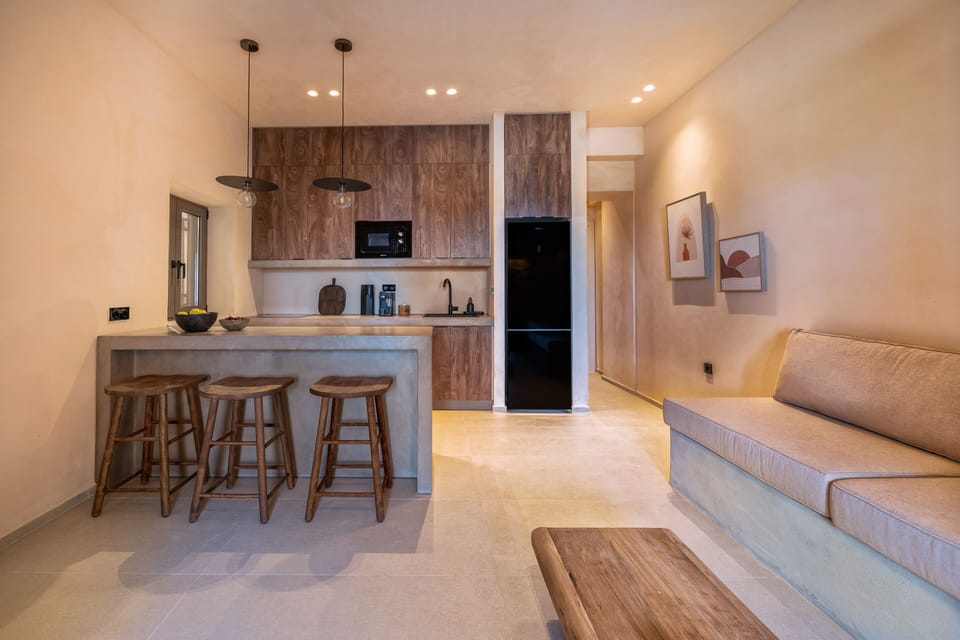 Luxury Villa | Private kitchen | Highchair