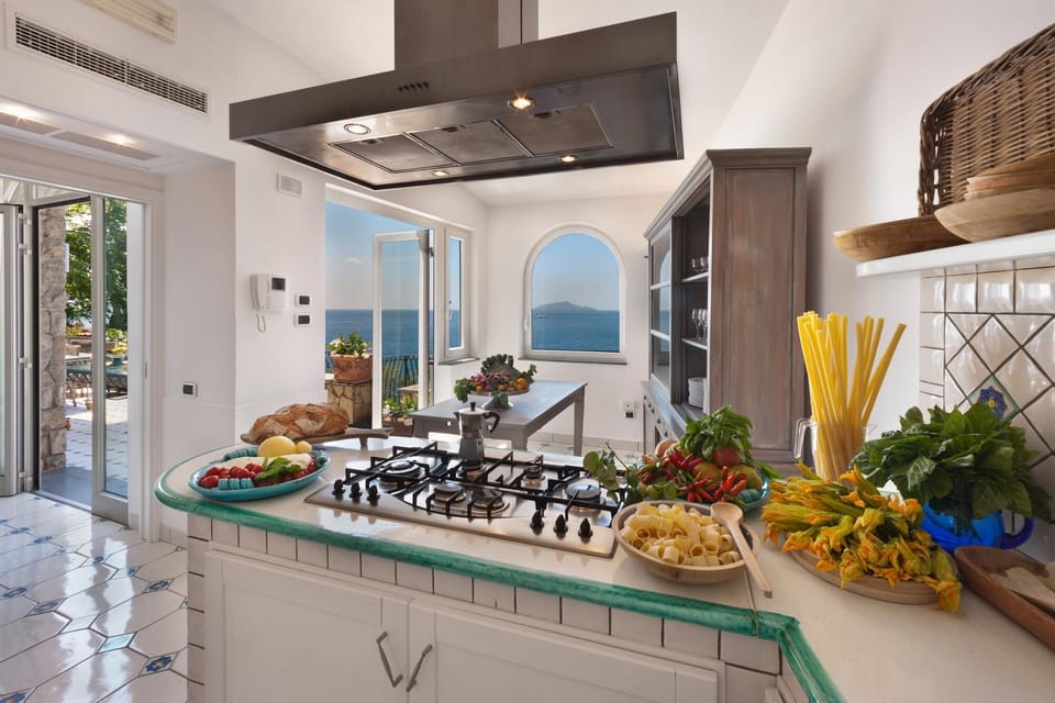 House, Smoking | 4 bedrooms, WiFi