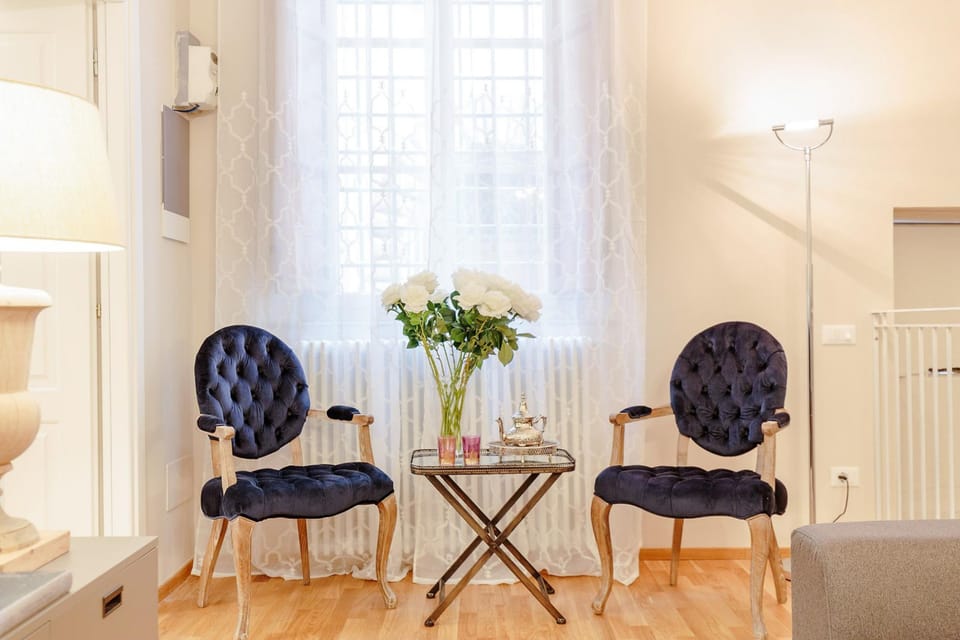 House | 2 bedrooms, iron/ironing board, WiFi