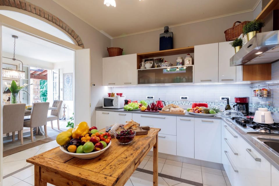 House, Smoking | 4 bedrooms, WiFi