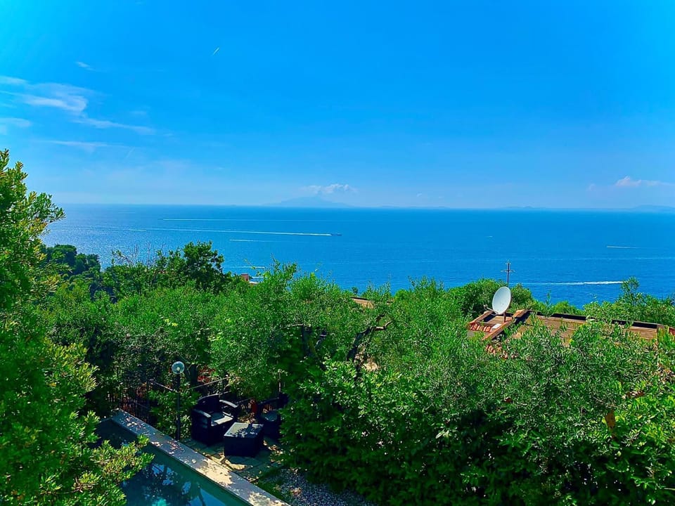 House, Smoking | 4 bedrooms, WiFi