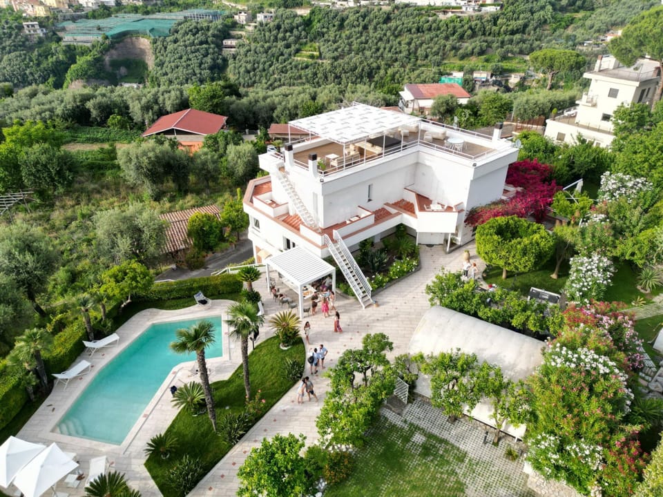 House, Smoking | 4 bedrooms