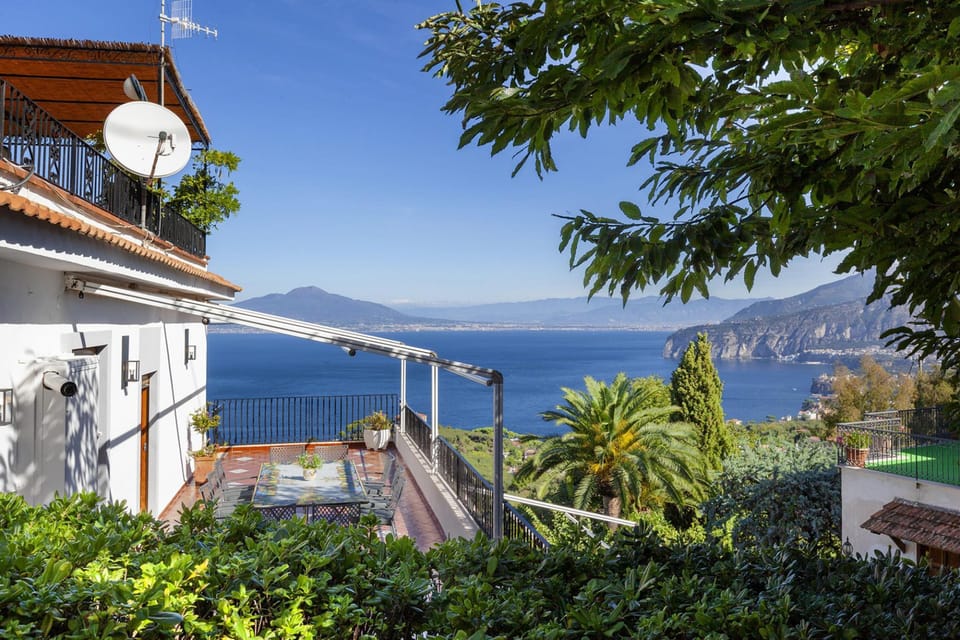 Villa | 5 bedrooms, desk, WiFi