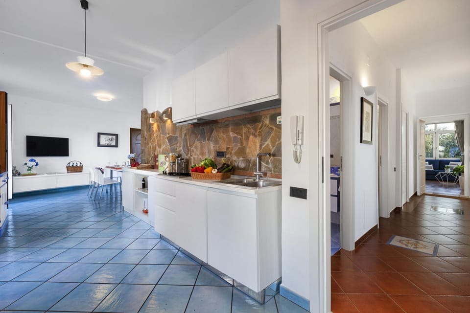 House | 5 bedrooms, desk, WiFi