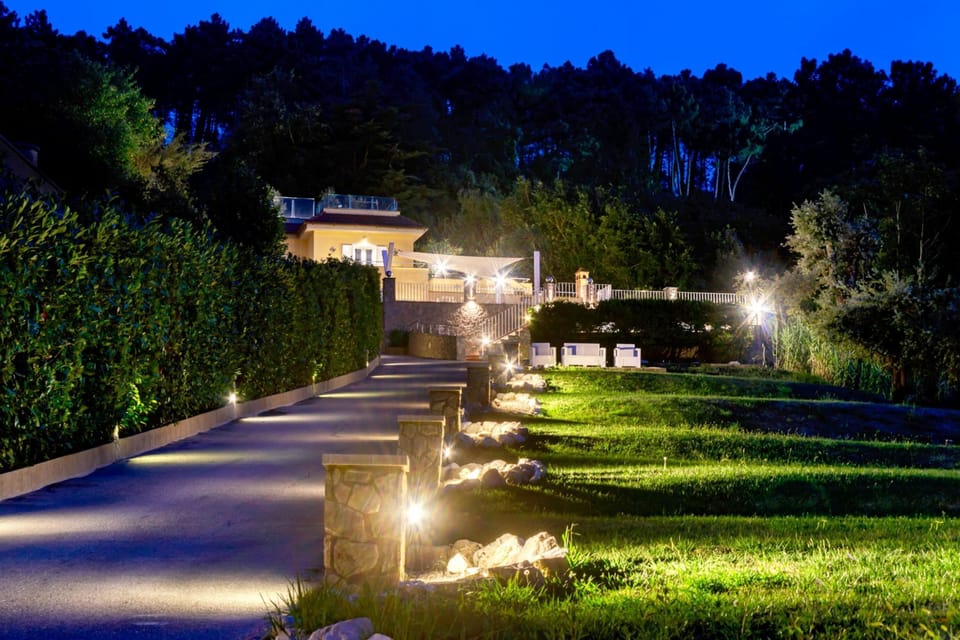 House, Smoking | 5 bedrooms, desk, WiFi