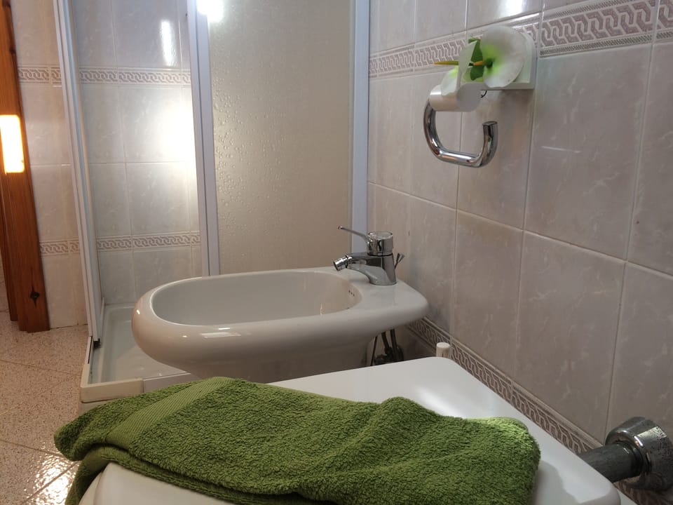 House | 1 bedroom