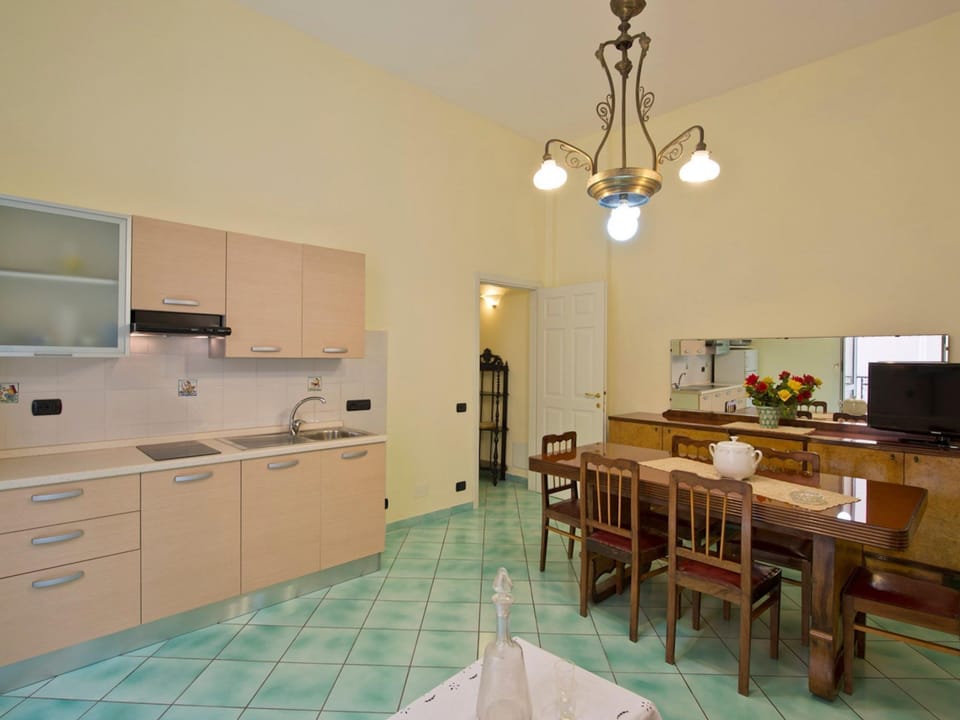 House | 1 bedroom