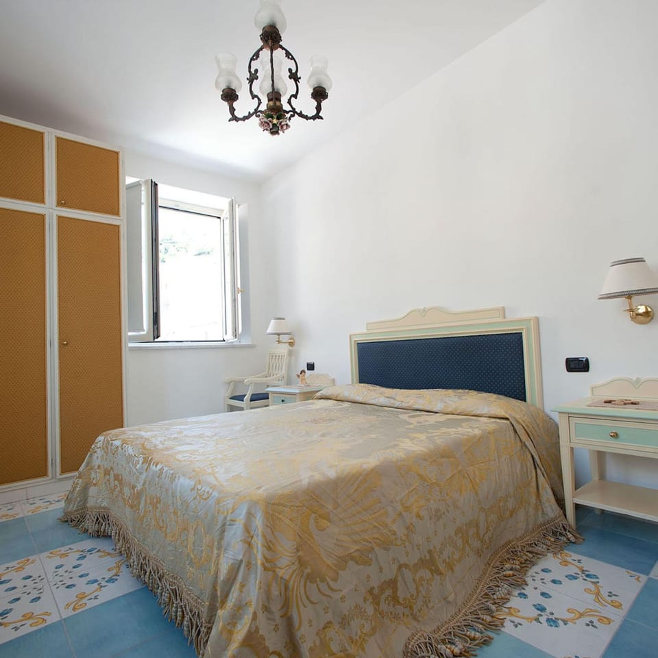 House | 1 bedroom
