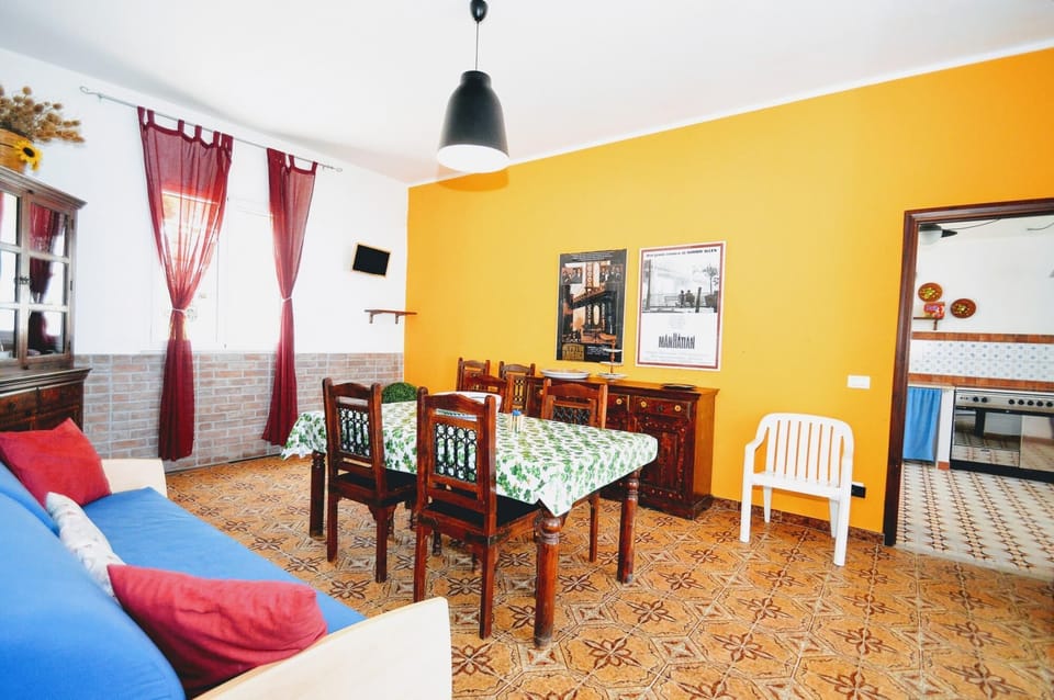 House, Smoking | 2 bedrooms