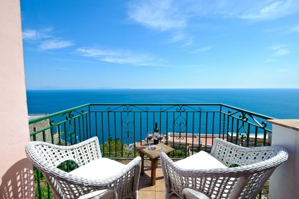House | Terrace/patio