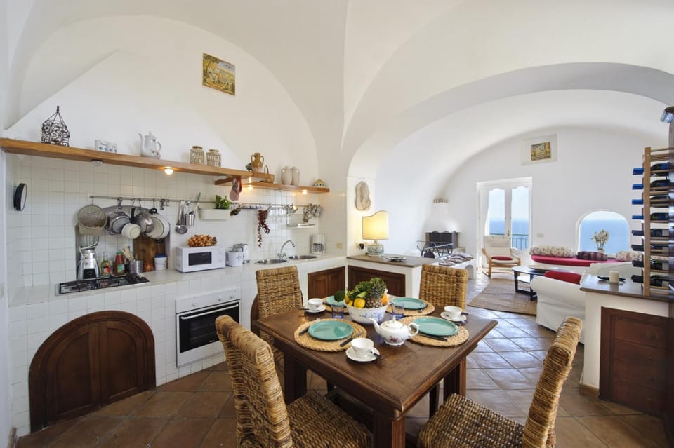 House | Private kitchen | Stovetop