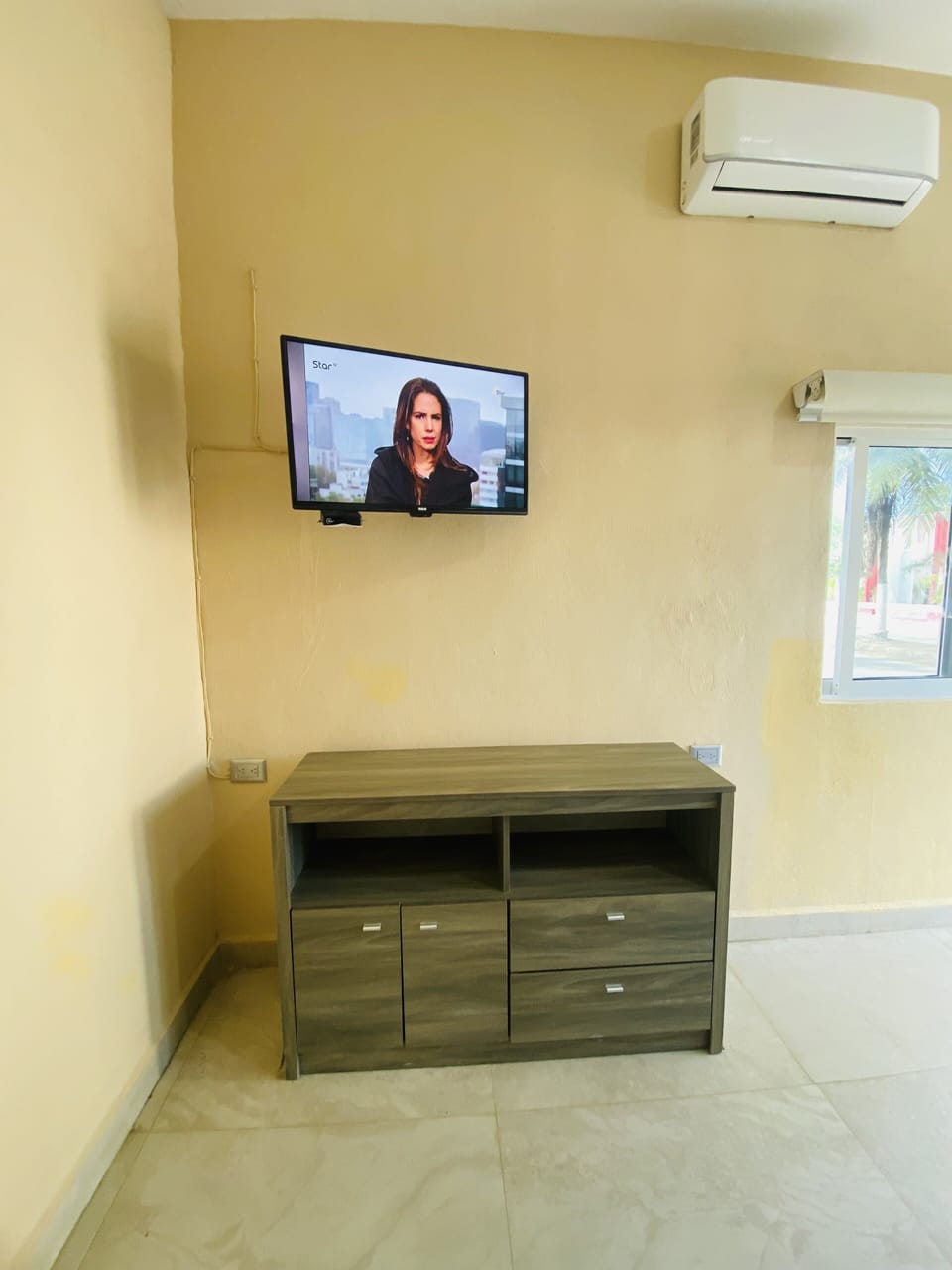 Basic Apartment (#2) | Free WiFi, bed sheets
