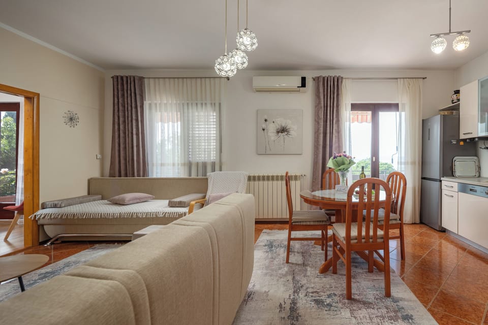 Living and dining room