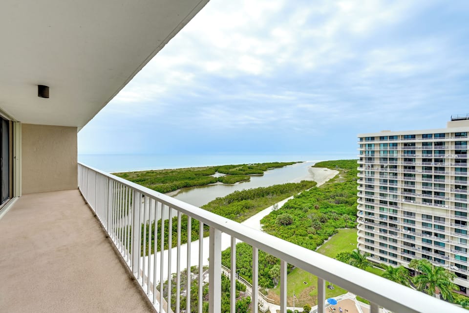 Balcony w/ Ocean Views
