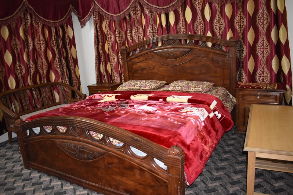 Double Room | WiFi (free)